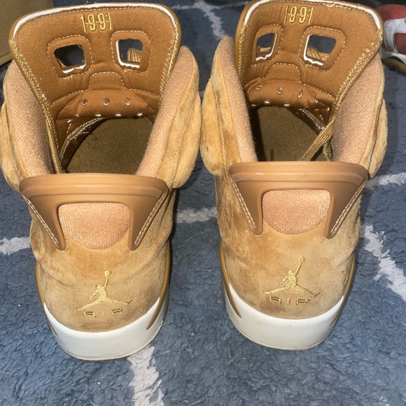 Jordan 6 Wheat - Picture 3 of 6
